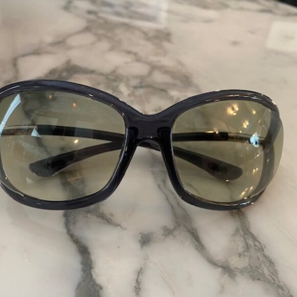 TOM FORD SUNGLASSES ICONIC Jennifer FT0008 — main image 8